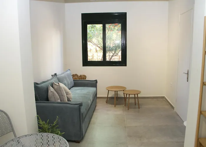 Cozy For 4 By Mps Pírgos